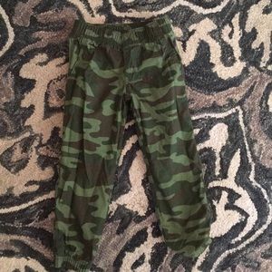Boys 4T camo pants
